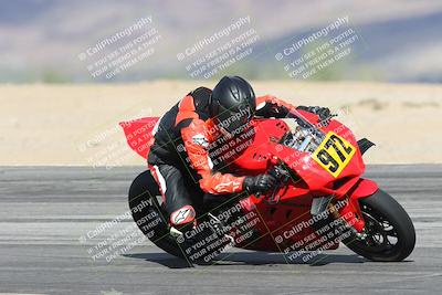 media/Nov-16-2025-Race Pace (Sun) [[8c5fa54630]]/Verified Riders/5-Turn 9 (1135am)/